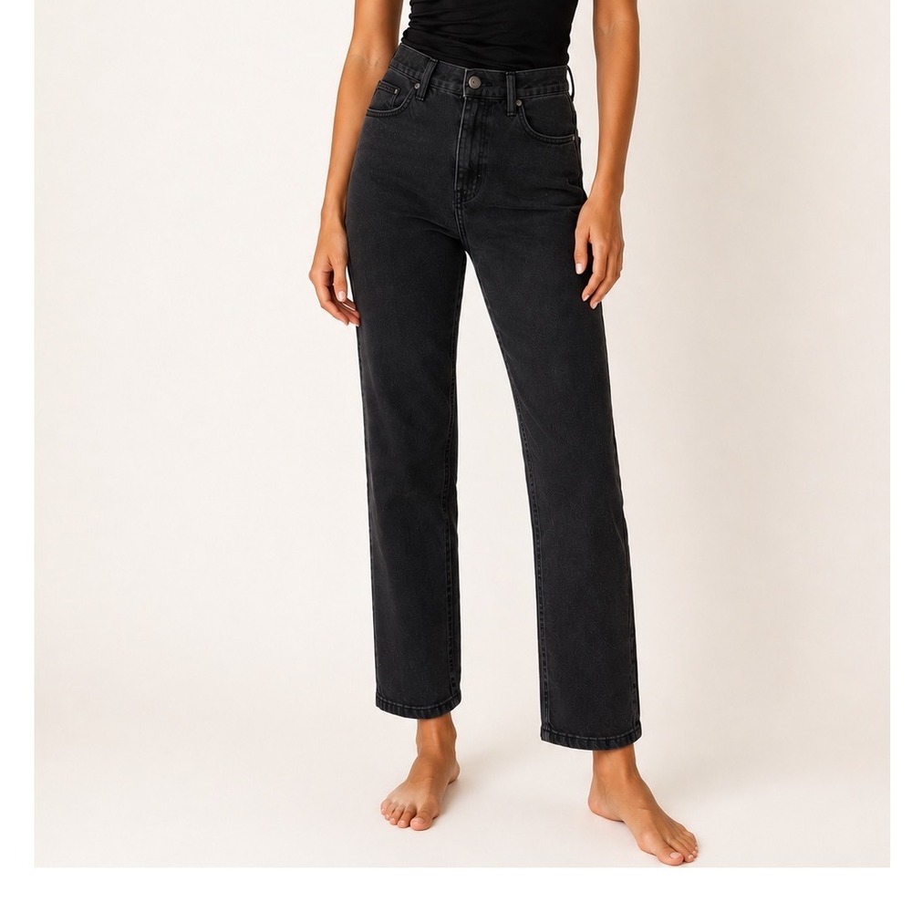 Jones New York Jeans Straight-Leg Black Stretch Quiet Luxury Clean Girl Minimal